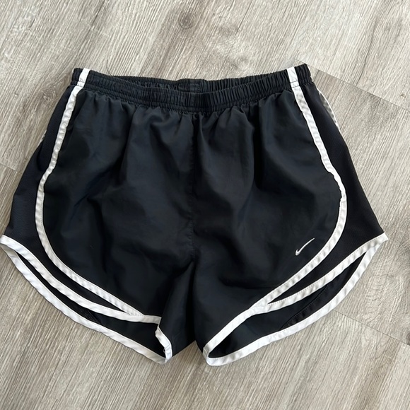 Nike Pants - Nike shorts Woman’s size small